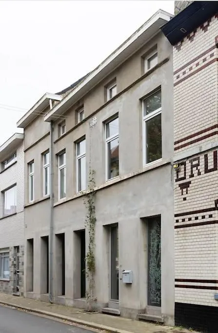 헨트 Lightful Architectural House 빌라