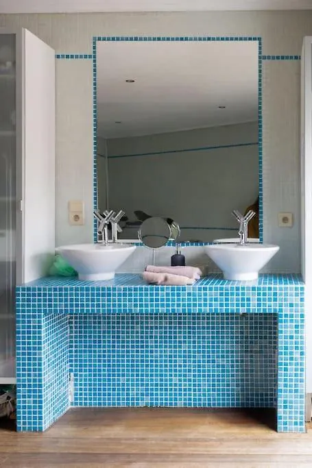 헨트 Lightful Architectural House 빌라